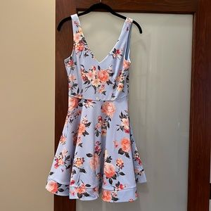 B. Darlin juniors 7/8 floral dress